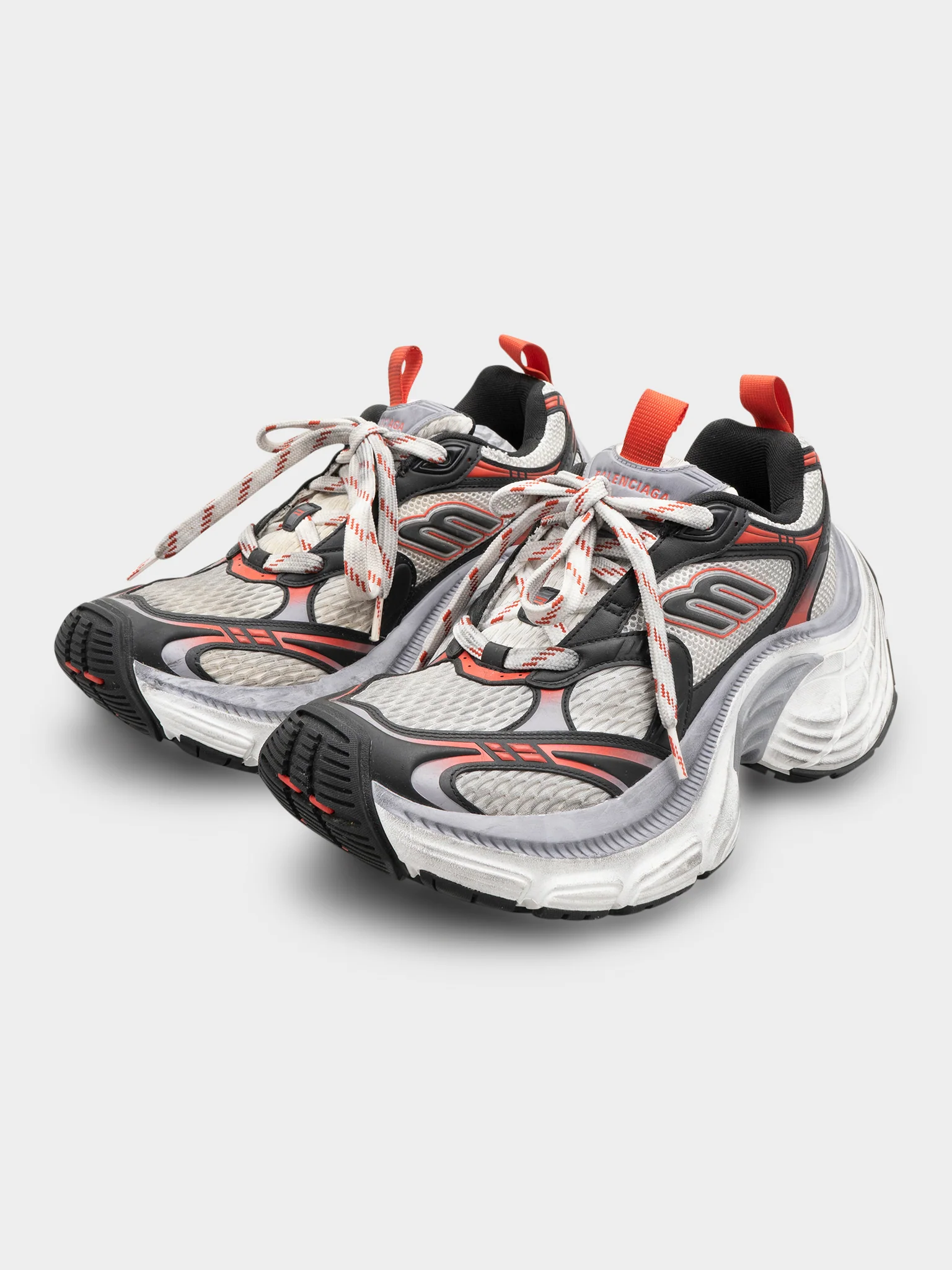 10XL Sneakers
