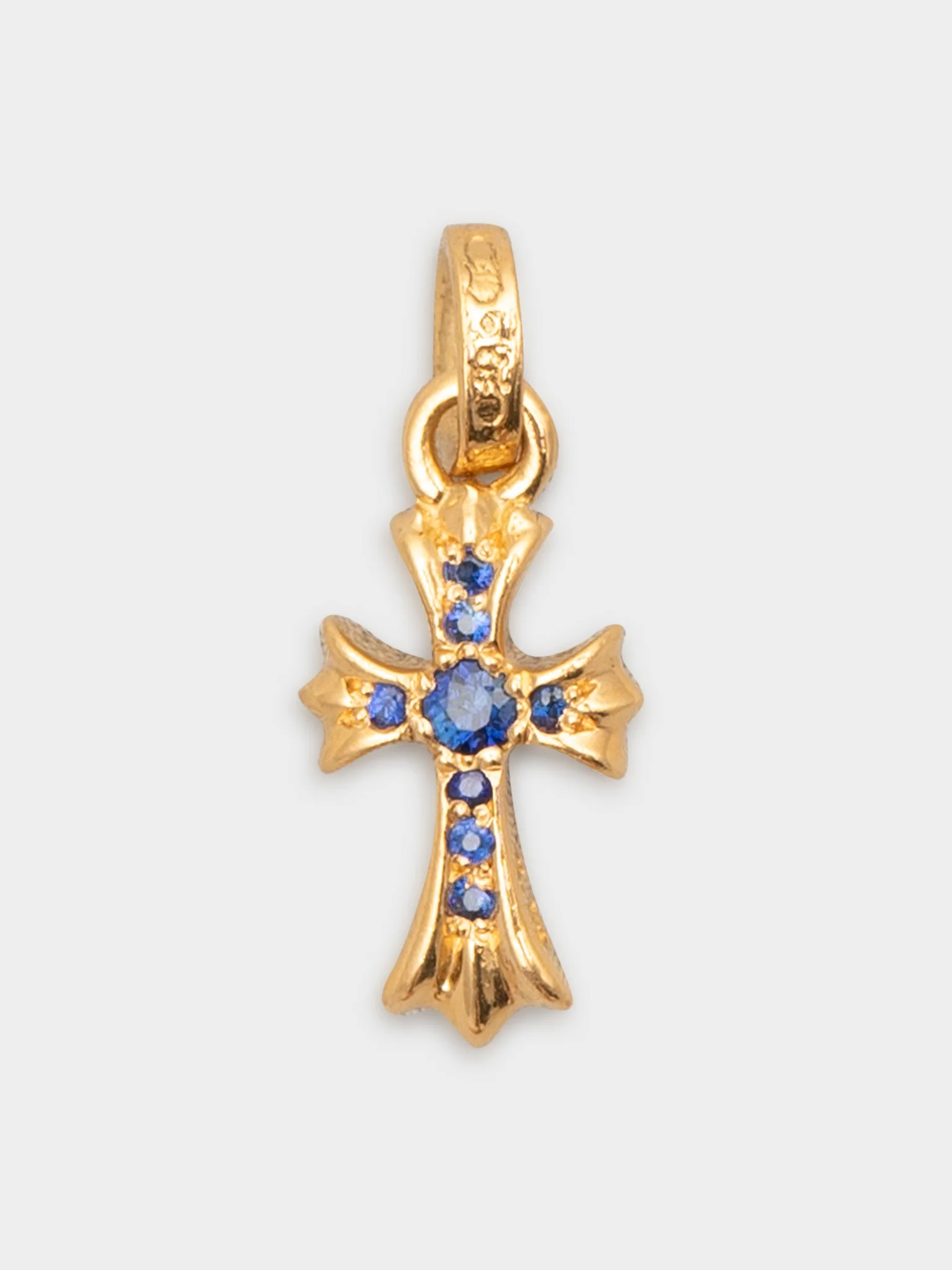 22k Pavé Blue Sapphire Baby Fat Pendant
