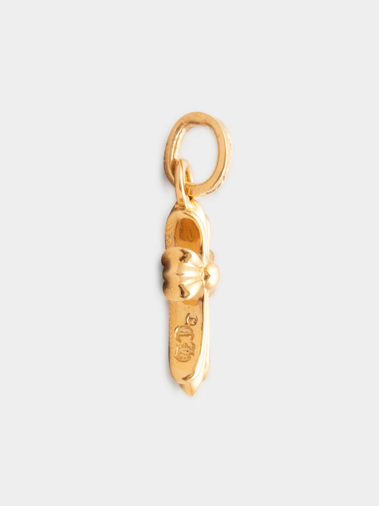 22k Pavé Blue Sapphire Baby Fat Pendant - Image 3