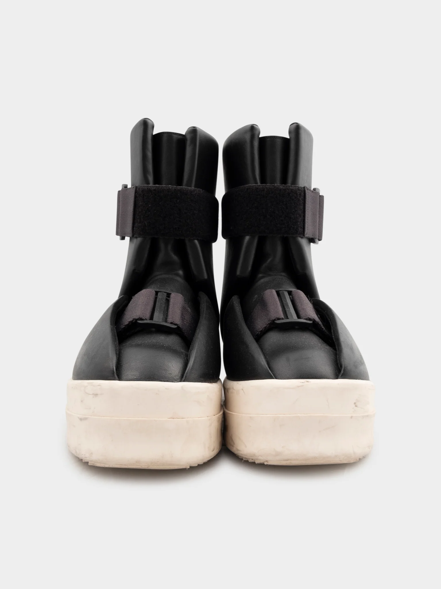 'Luxor' Runway Splint Boots - Image 5