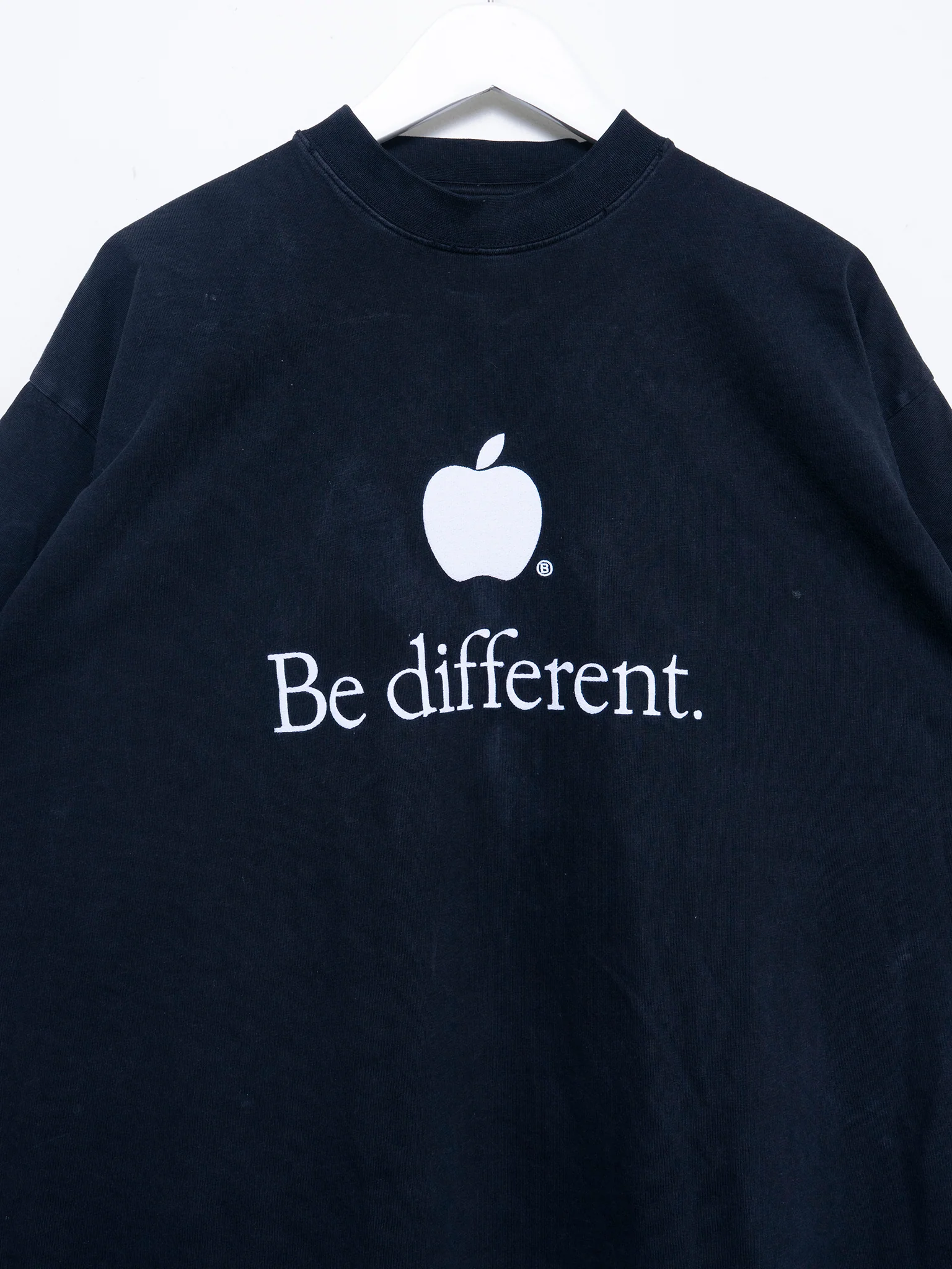 Be Different T-Shirt - Image 2
