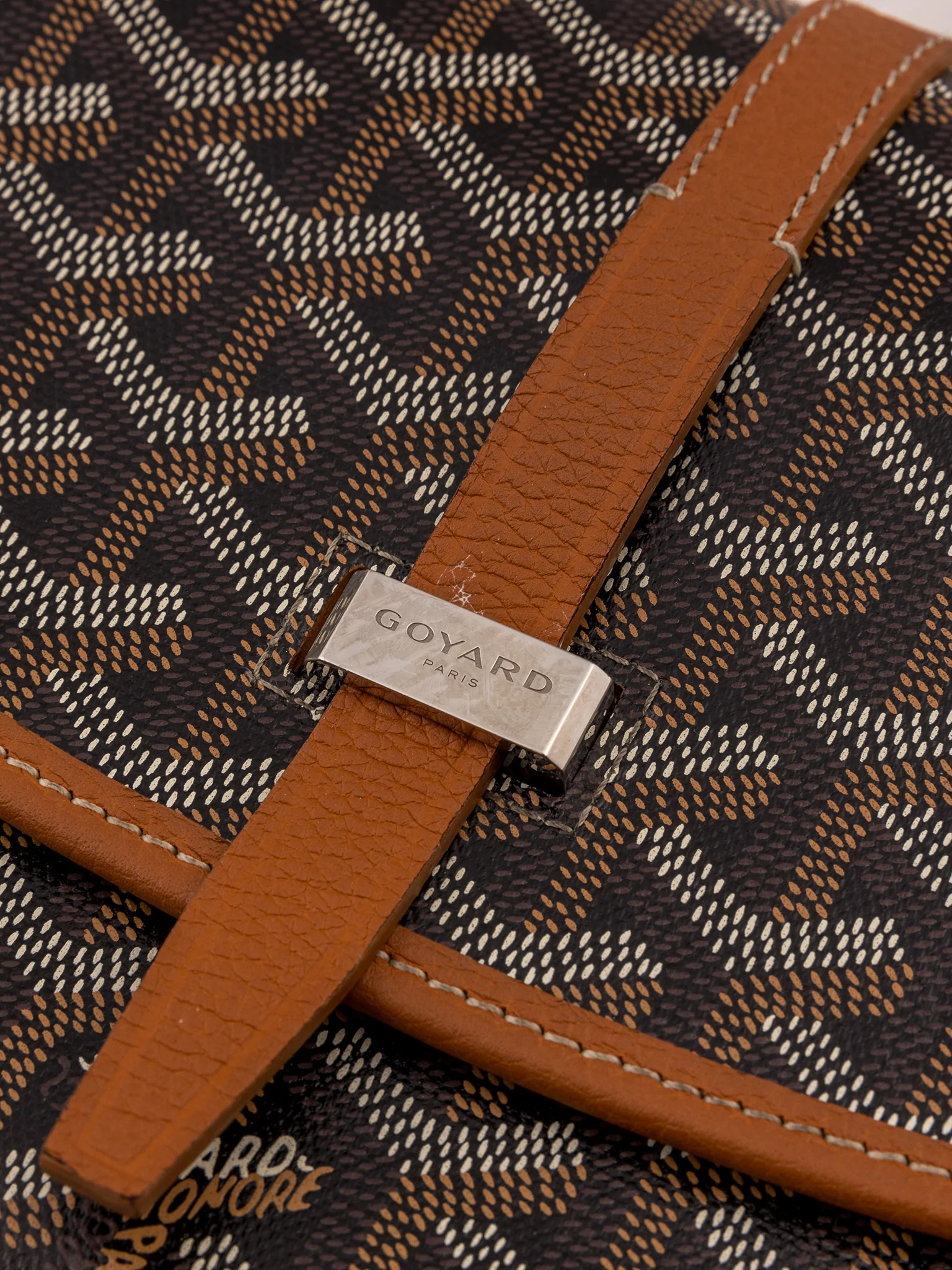 Belvedere Shoulder Bag - Image 5