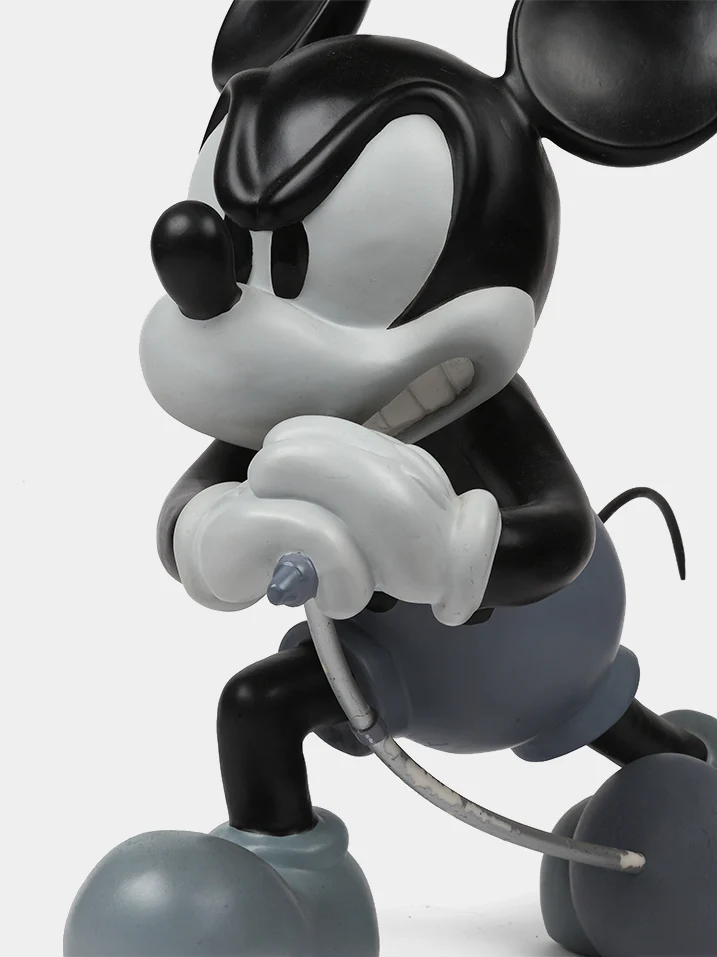 Big Mickey Statue - Image 6