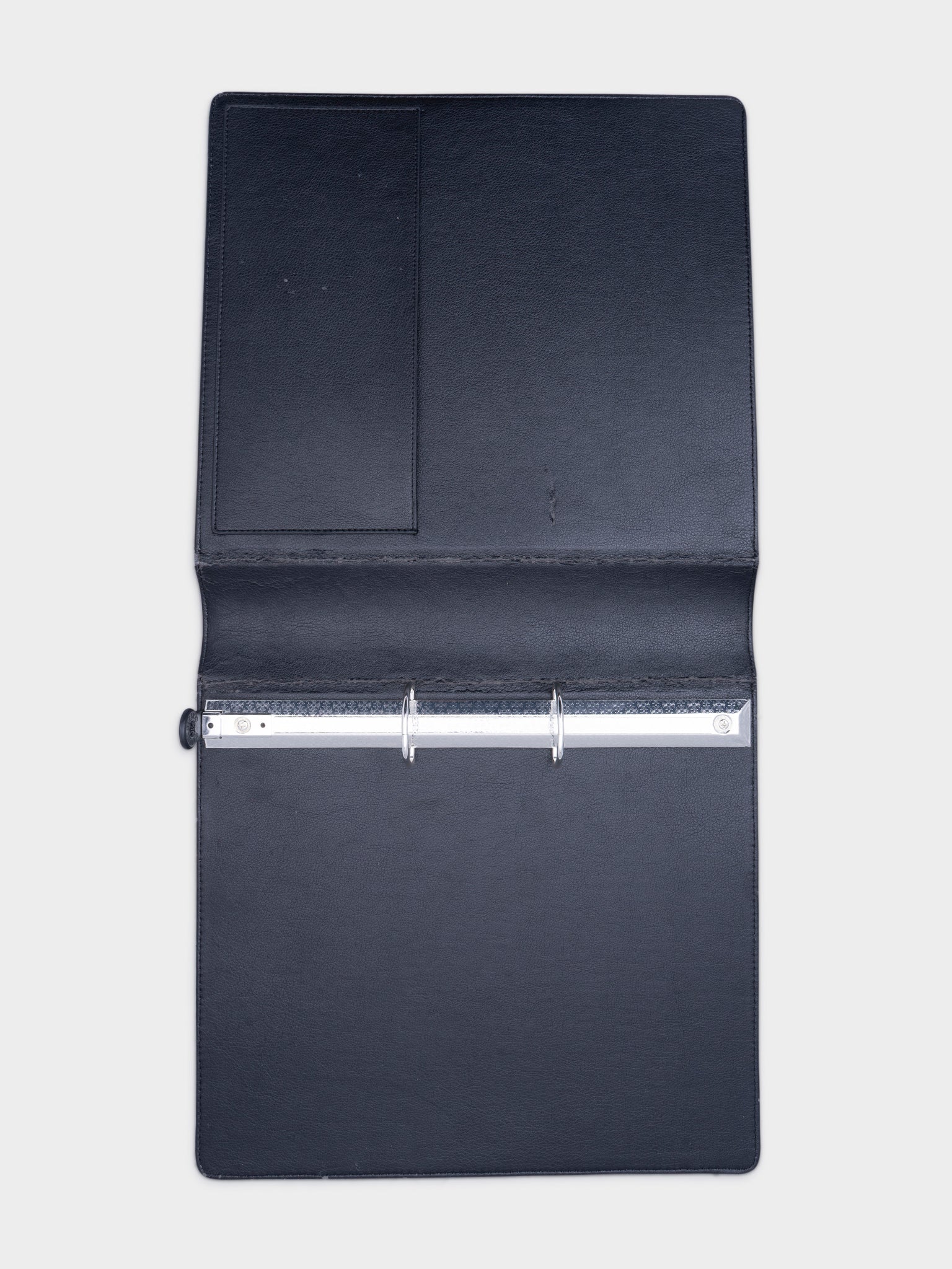 Binder - Image 4