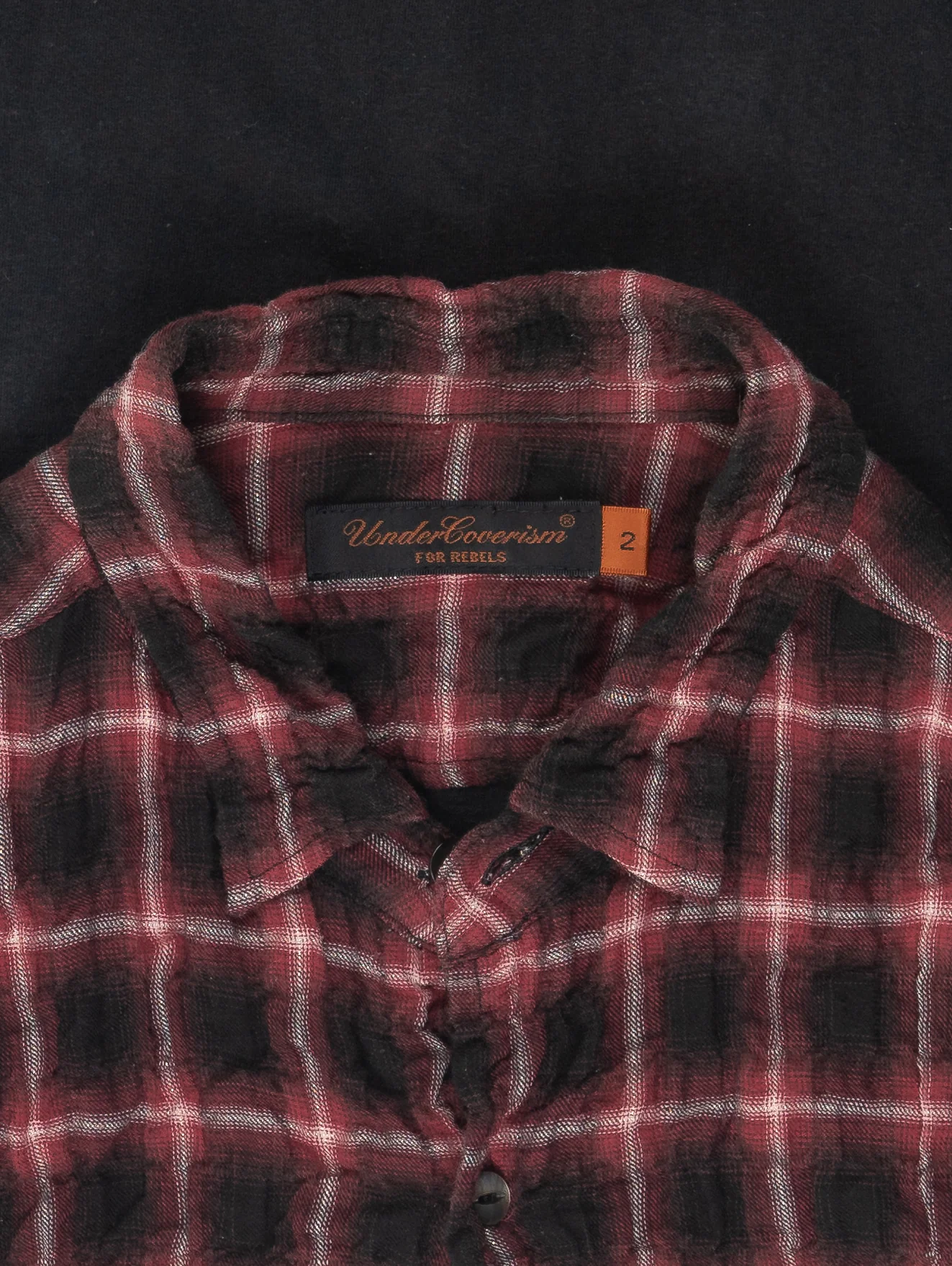 Bleeding Rose Sparkling Hybrid Flannel - Image 3