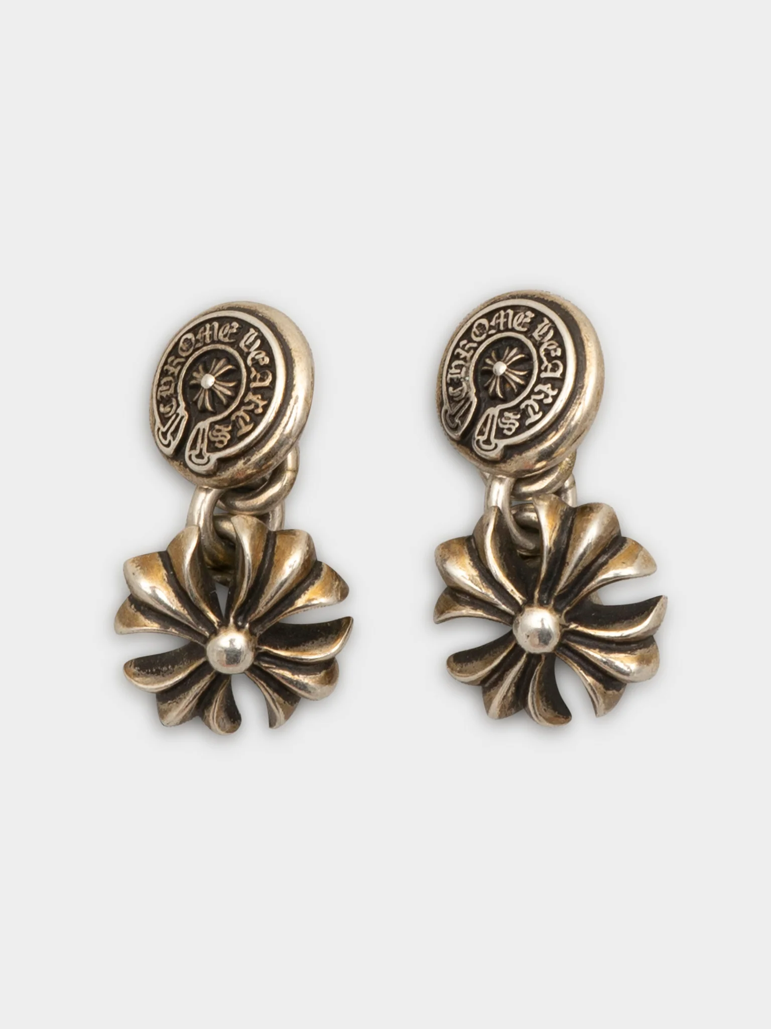 Cut Out Plus Cufflinks