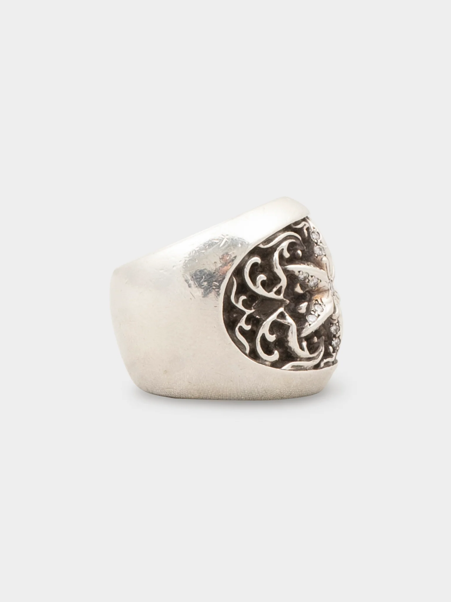 Diamond Oval Star Ring - Image 5