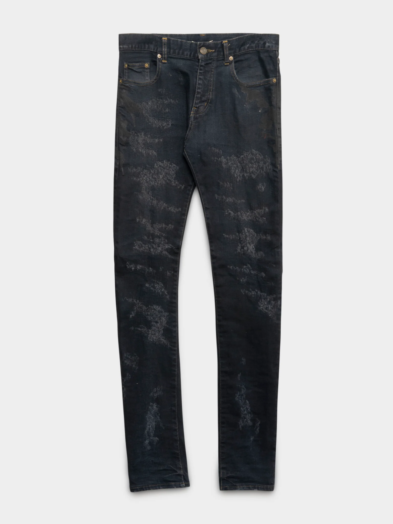 Distressed D02 Jeans