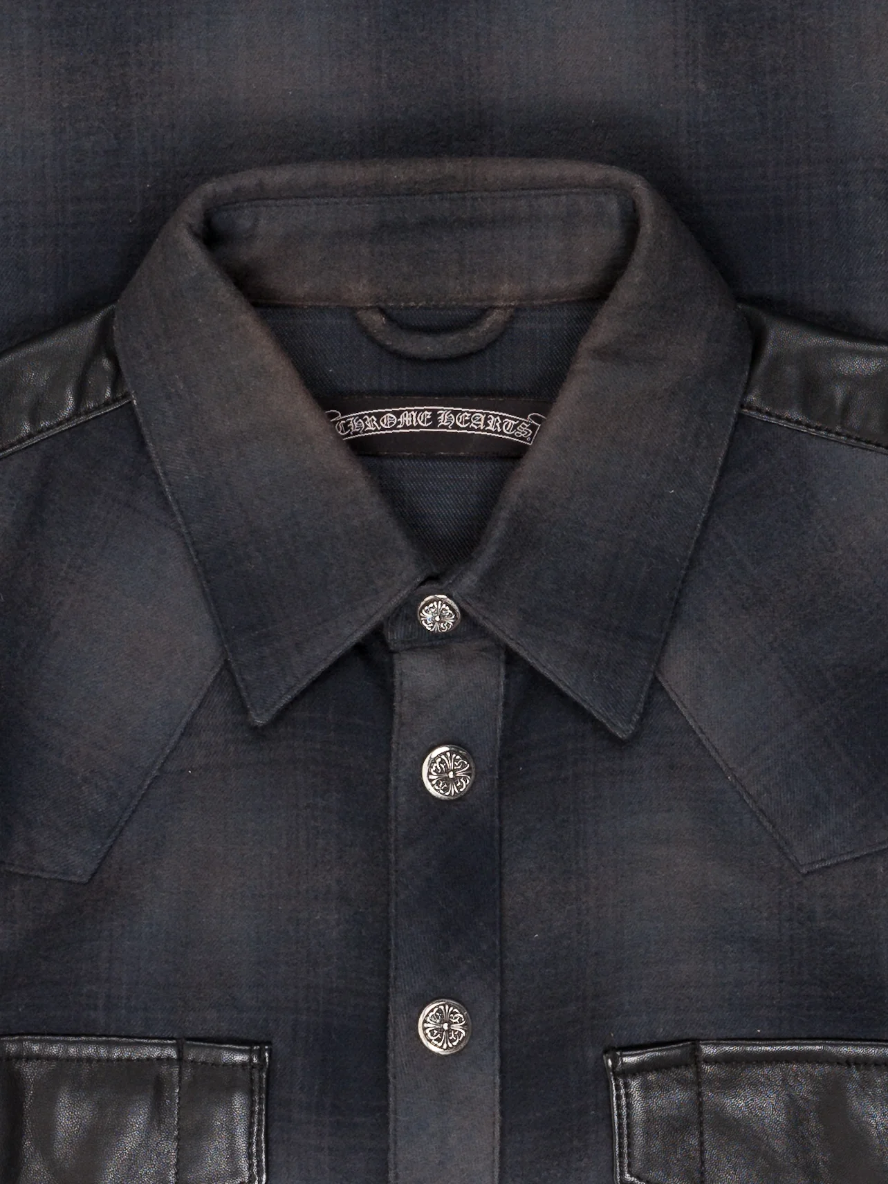 Leather Fleur Flannel - Image 4