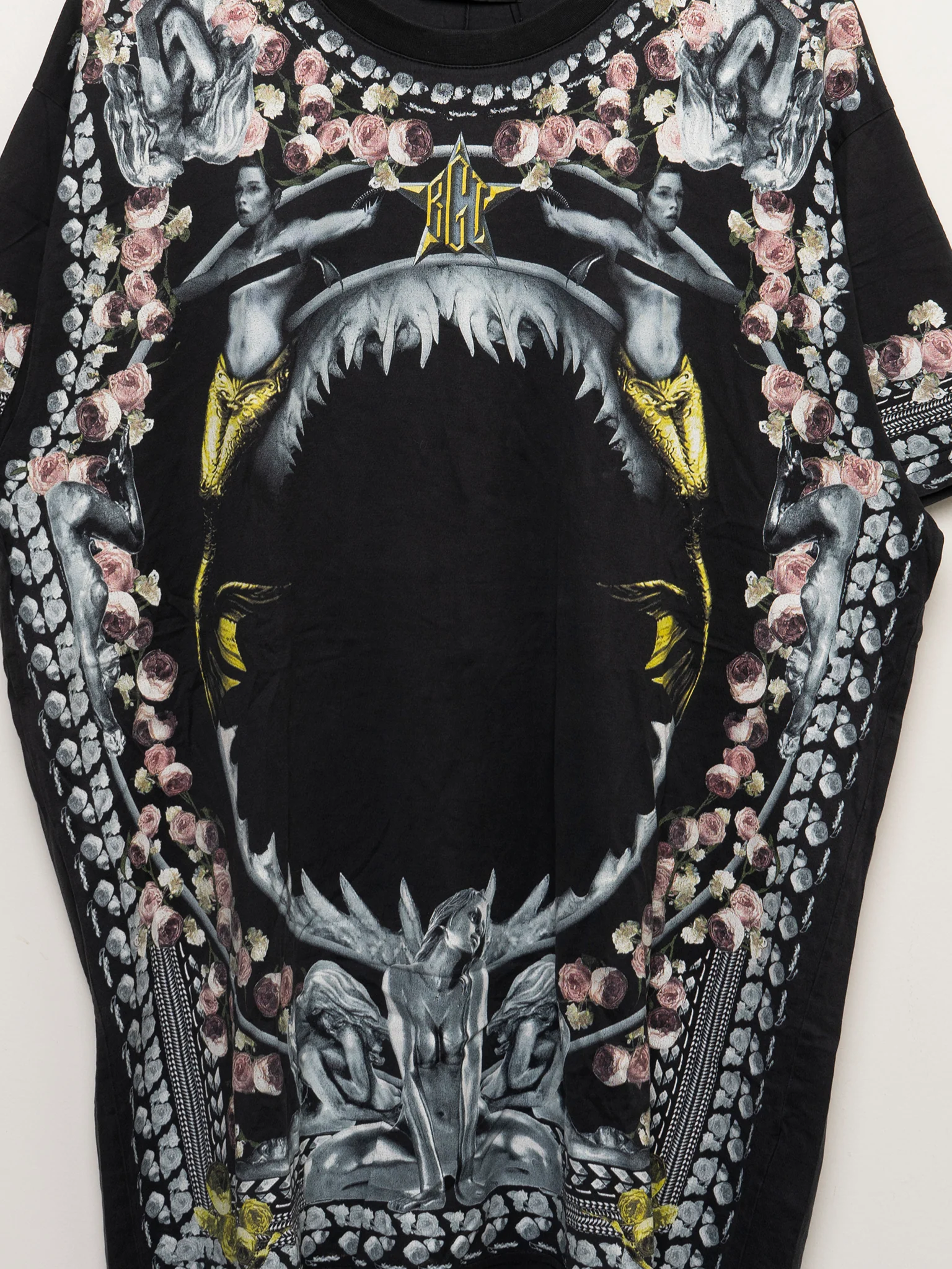 Floral Shark T-shirt - Image 2
