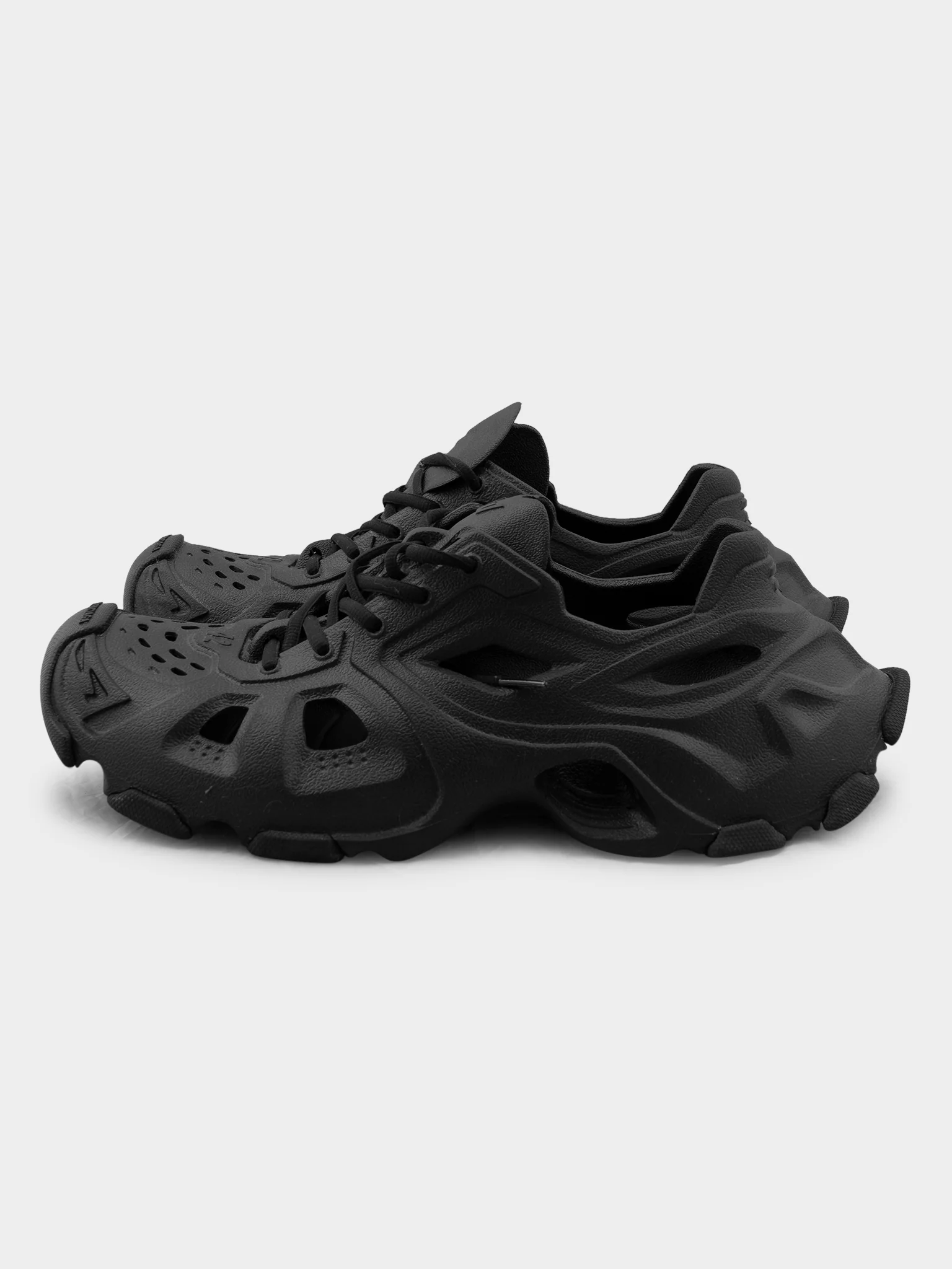 HD Sneakers - Image 2