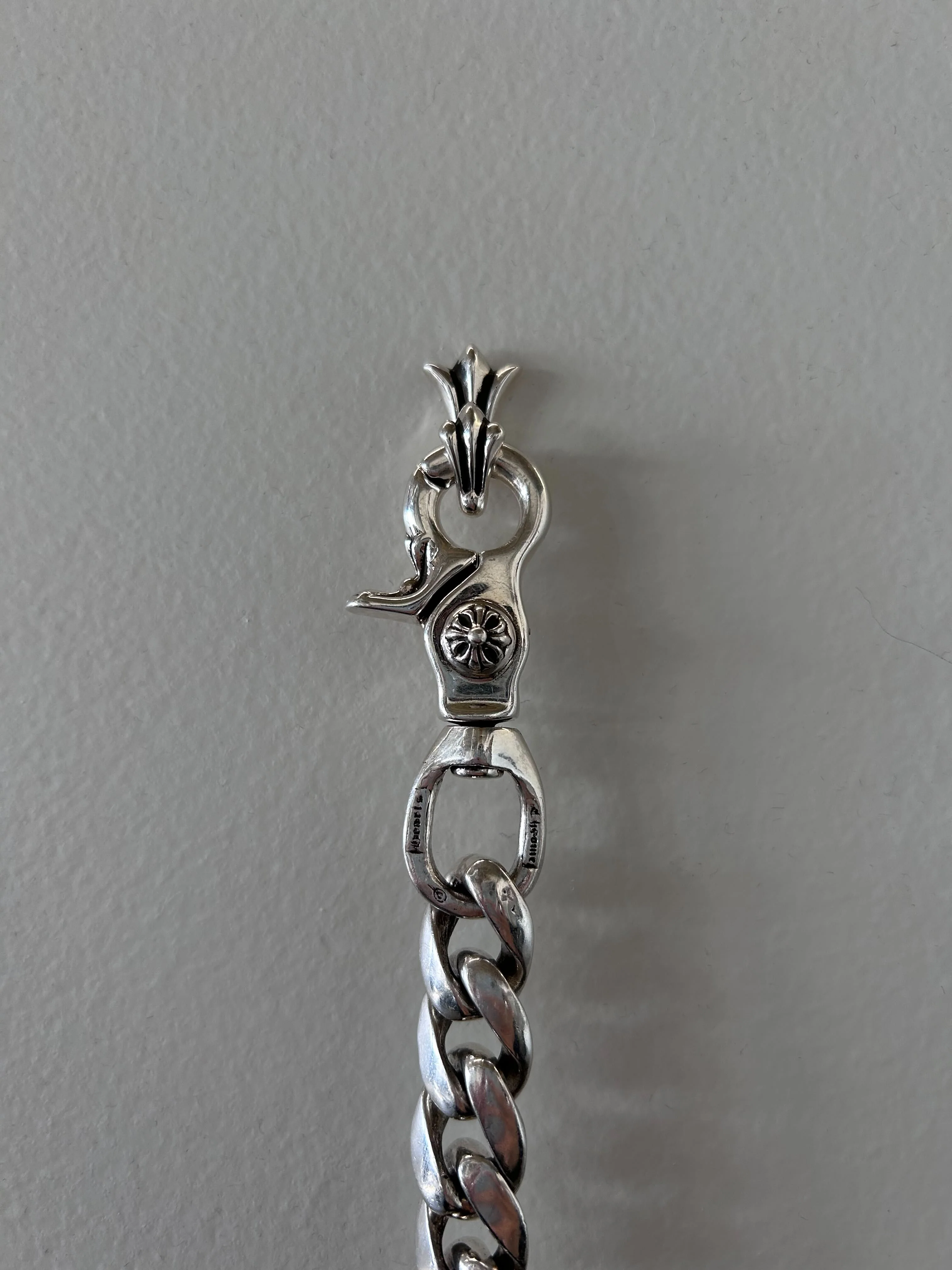 Hook Push Pin - Image 2