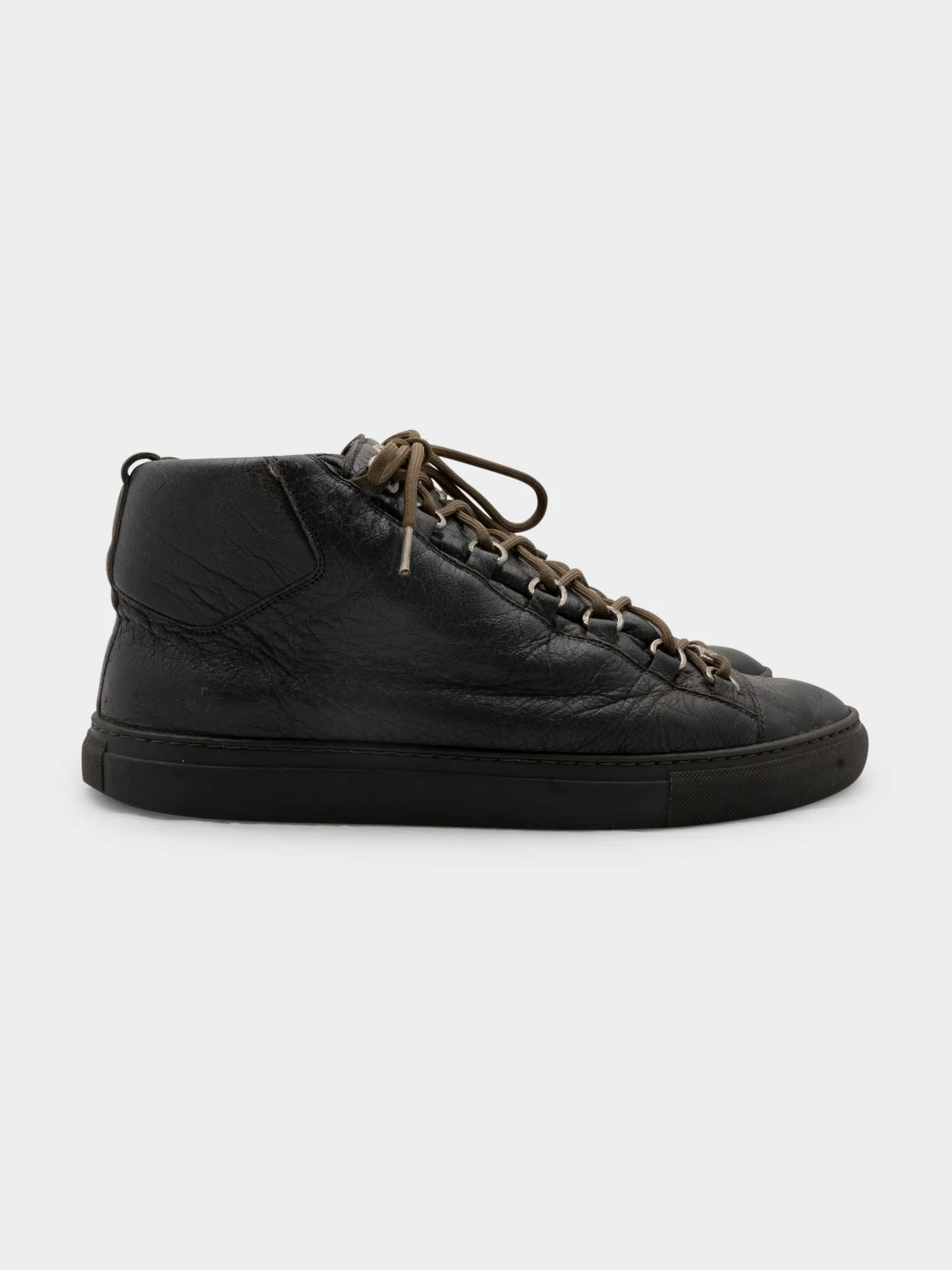 Leather Arenas - Image 4