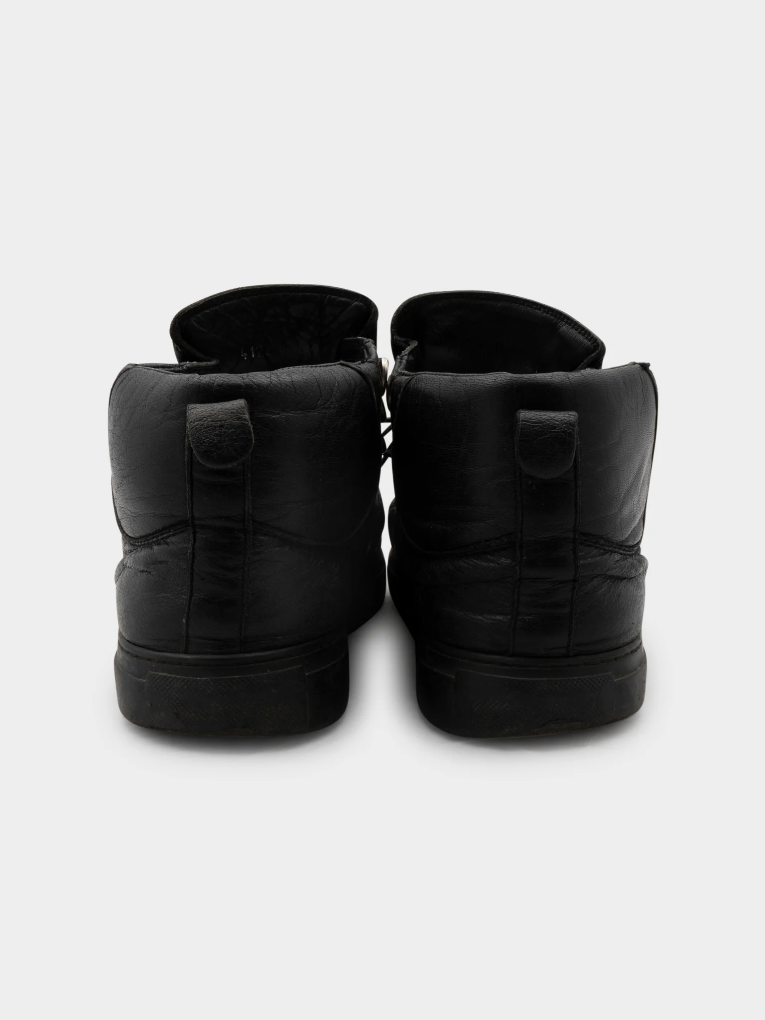 Leather Arenas - Image 3