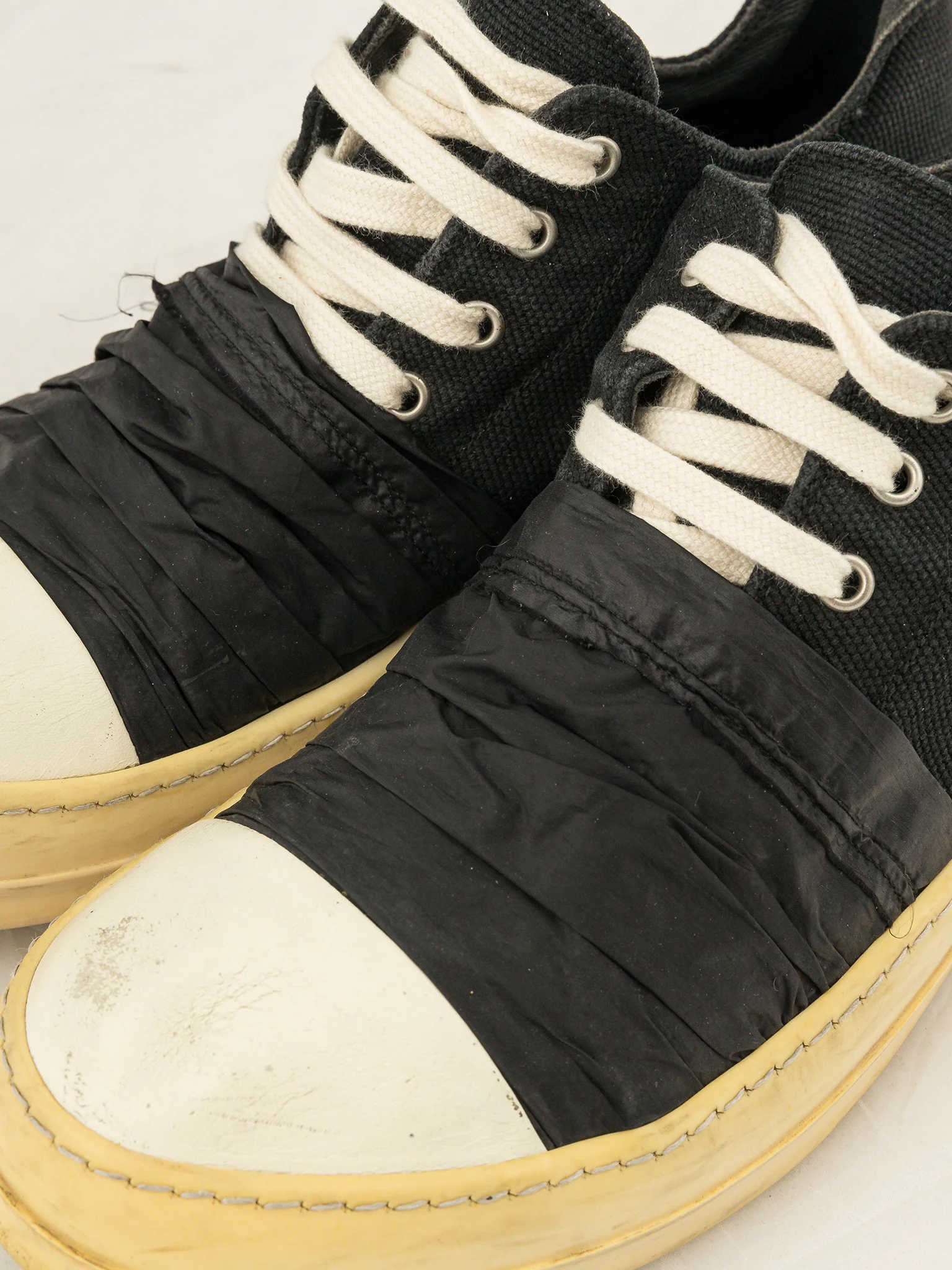 Hustler Low Wrap Ramones - Image 5