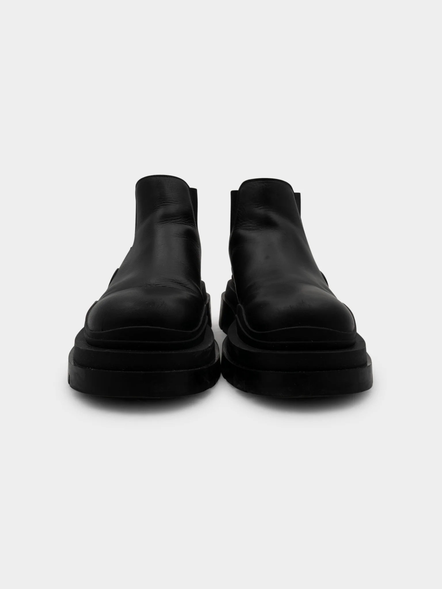 Lug Tire Short Chelsea Boots - Image 5