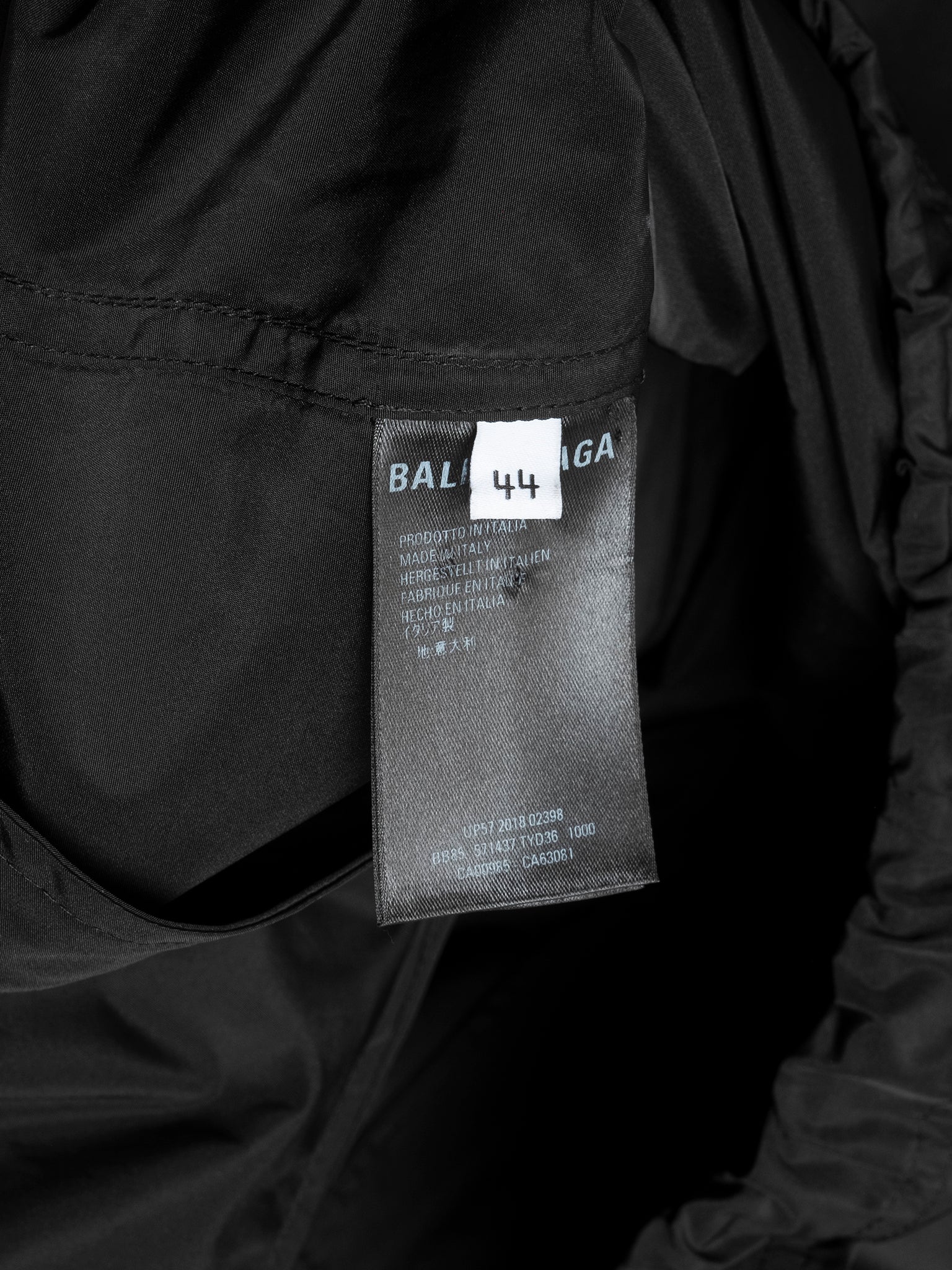 Metal Windbreaker - Image 4