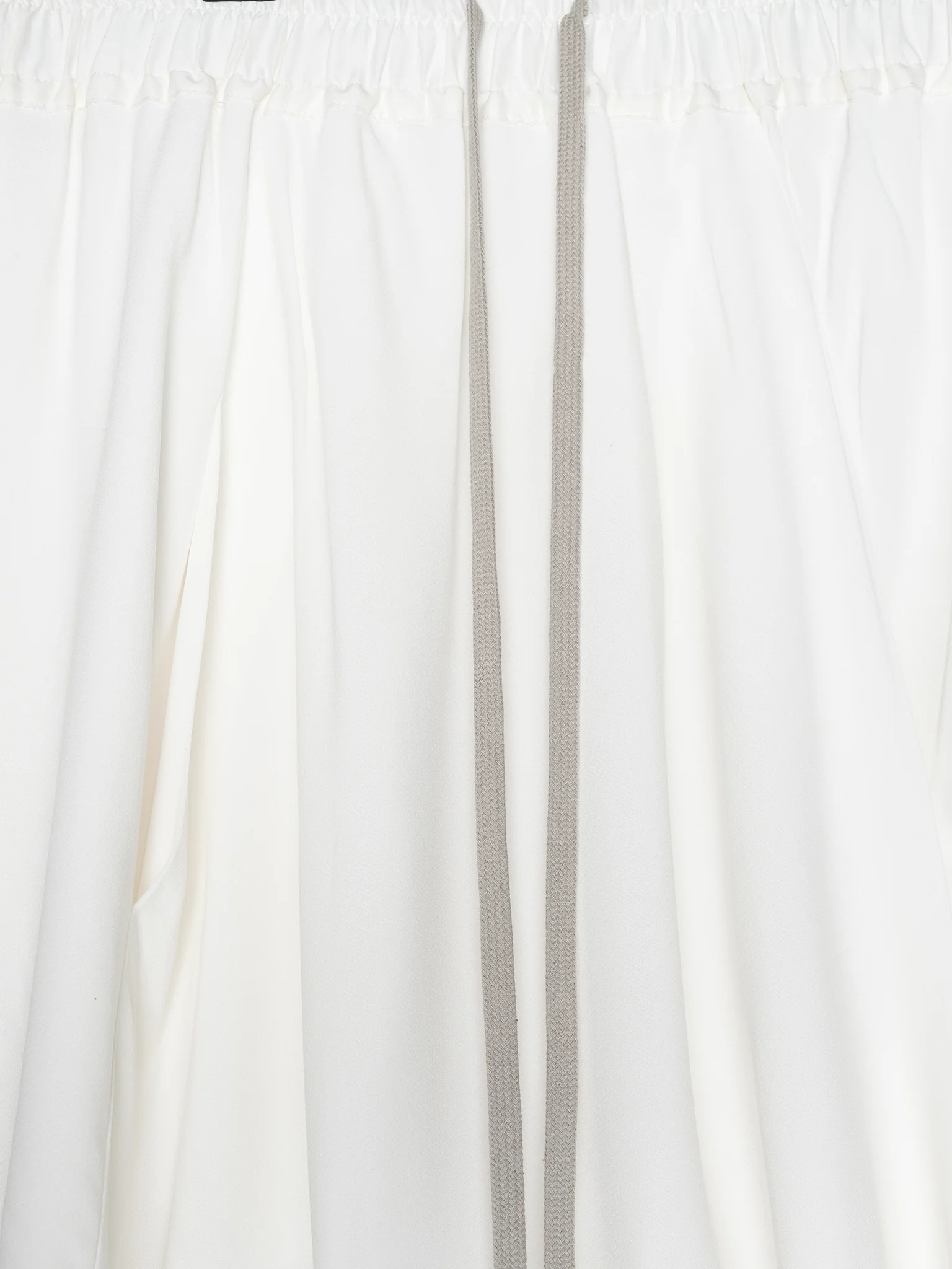 'Island' Milk Skirt - Image 2