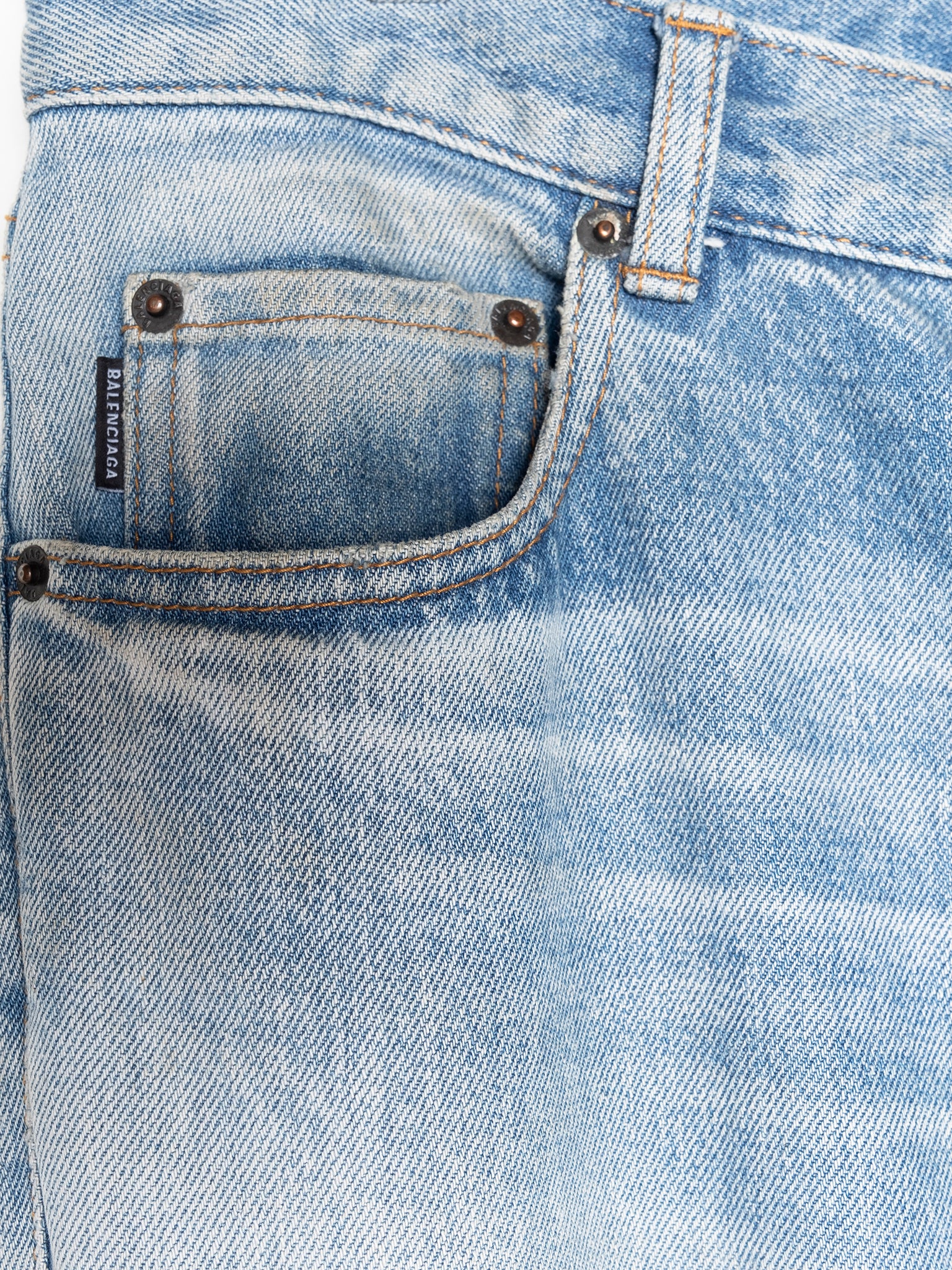 Oversized Blue Jeans - Image 3