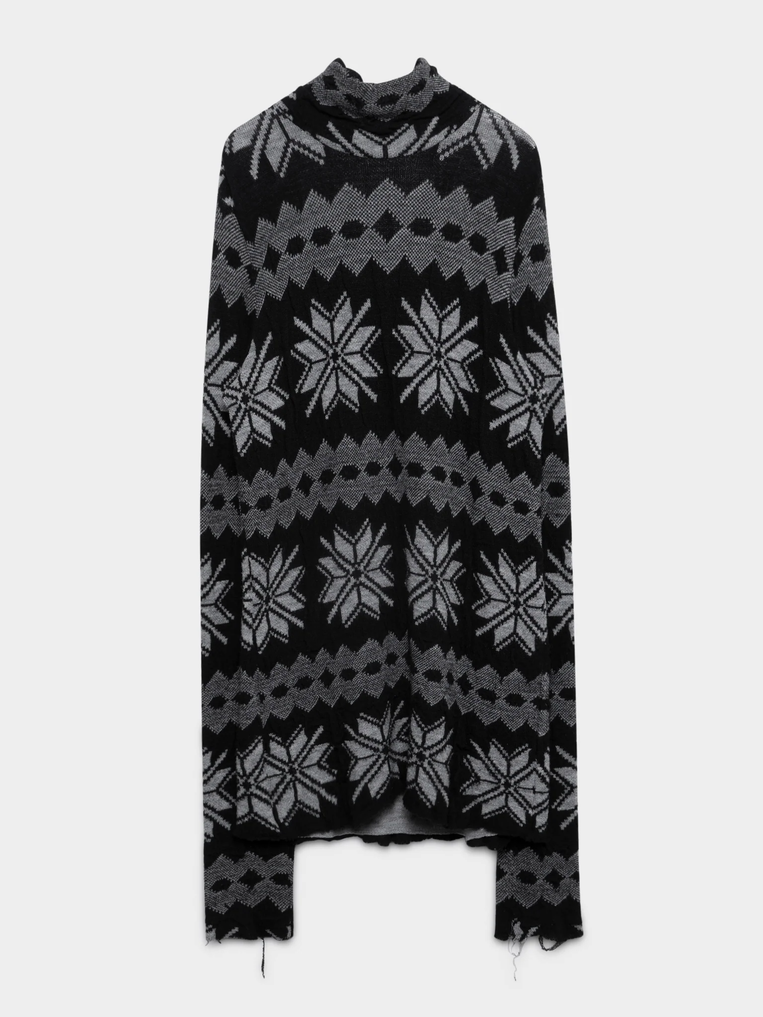 Oversized Intarsia Snowflake Sweater