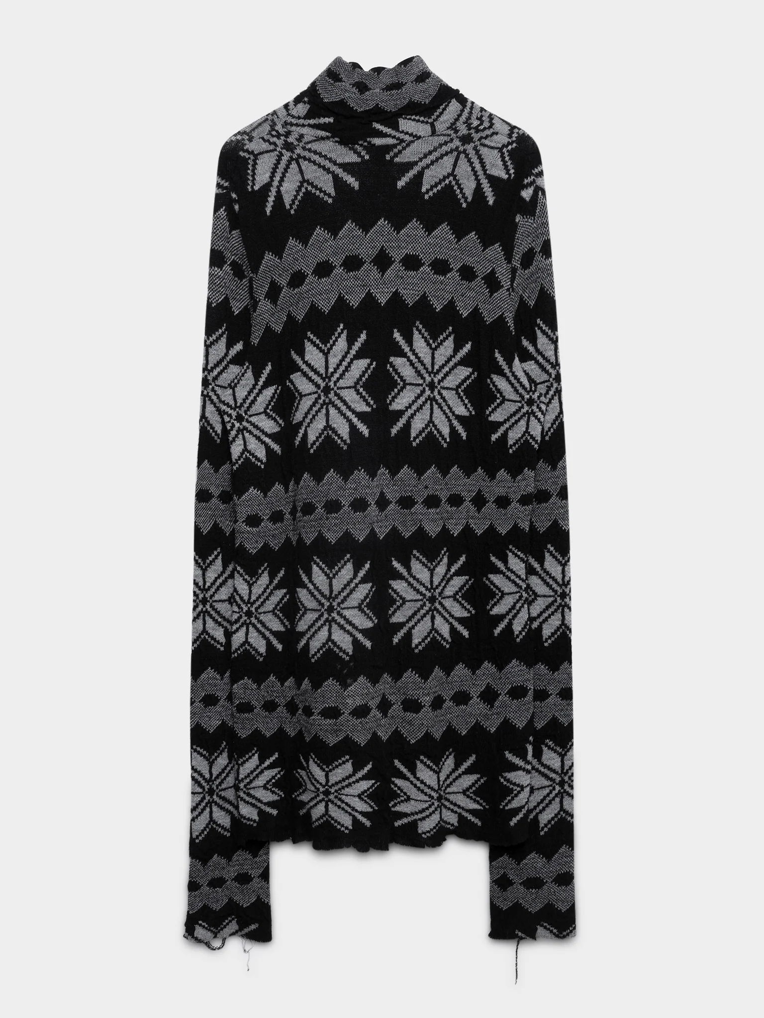 Oversized Intarsia Snowflake Sweater - Image 4