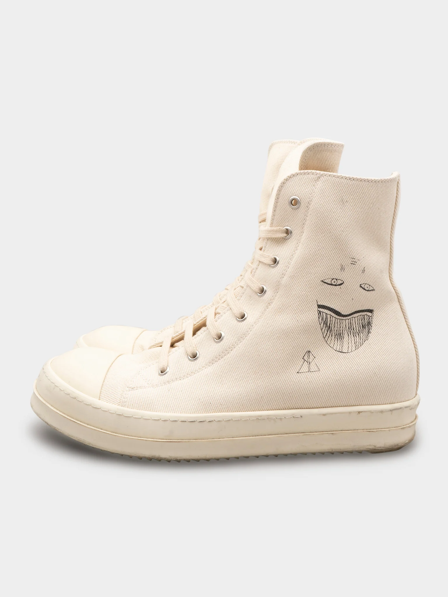 Paris Exclusive Canvas Ramones - Image 3