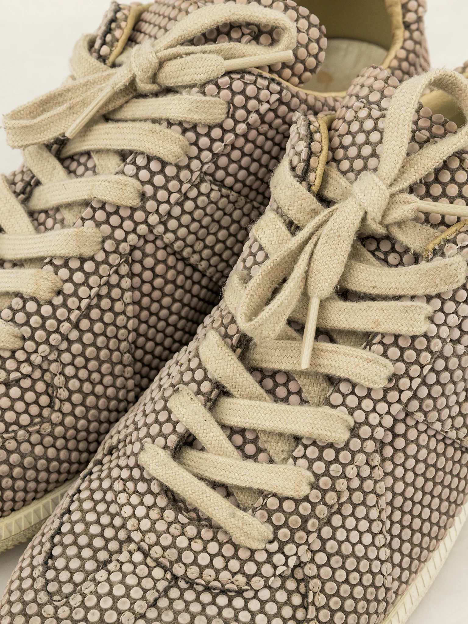 Pebbled GATs - Image 5
