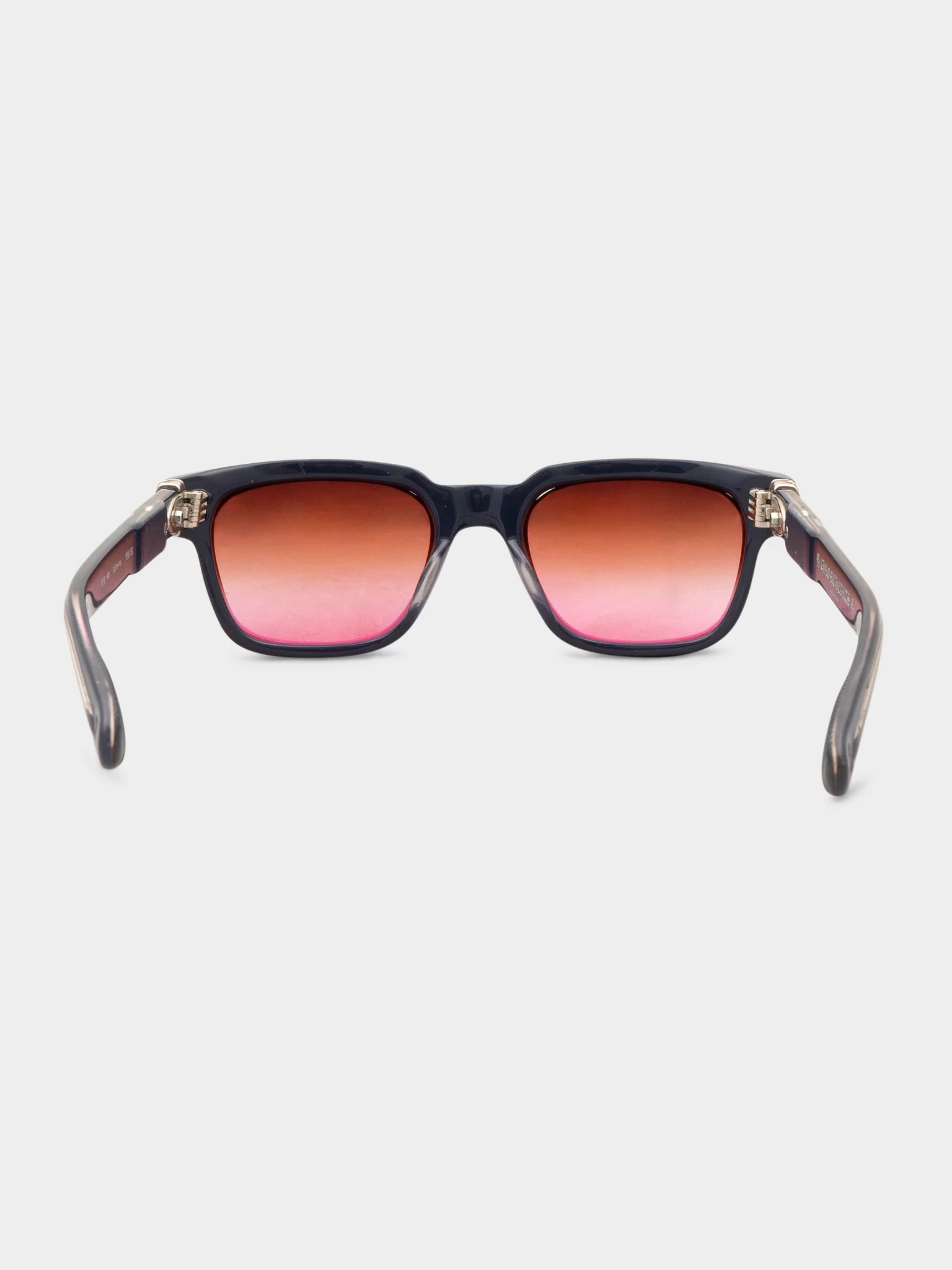 Pen 15 Sunglasses - Image 4