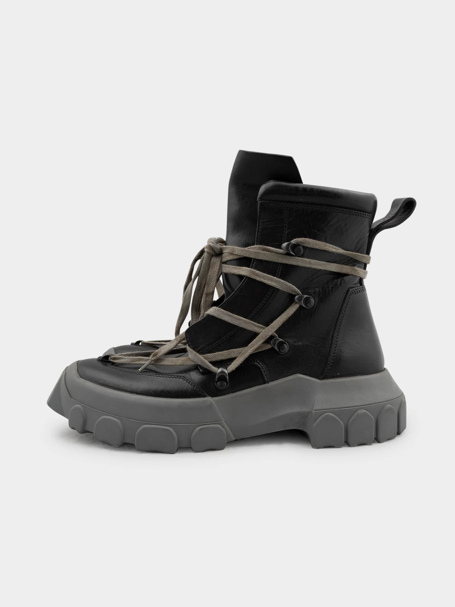 Pentagram Tractor Hiking Boot - Image 2