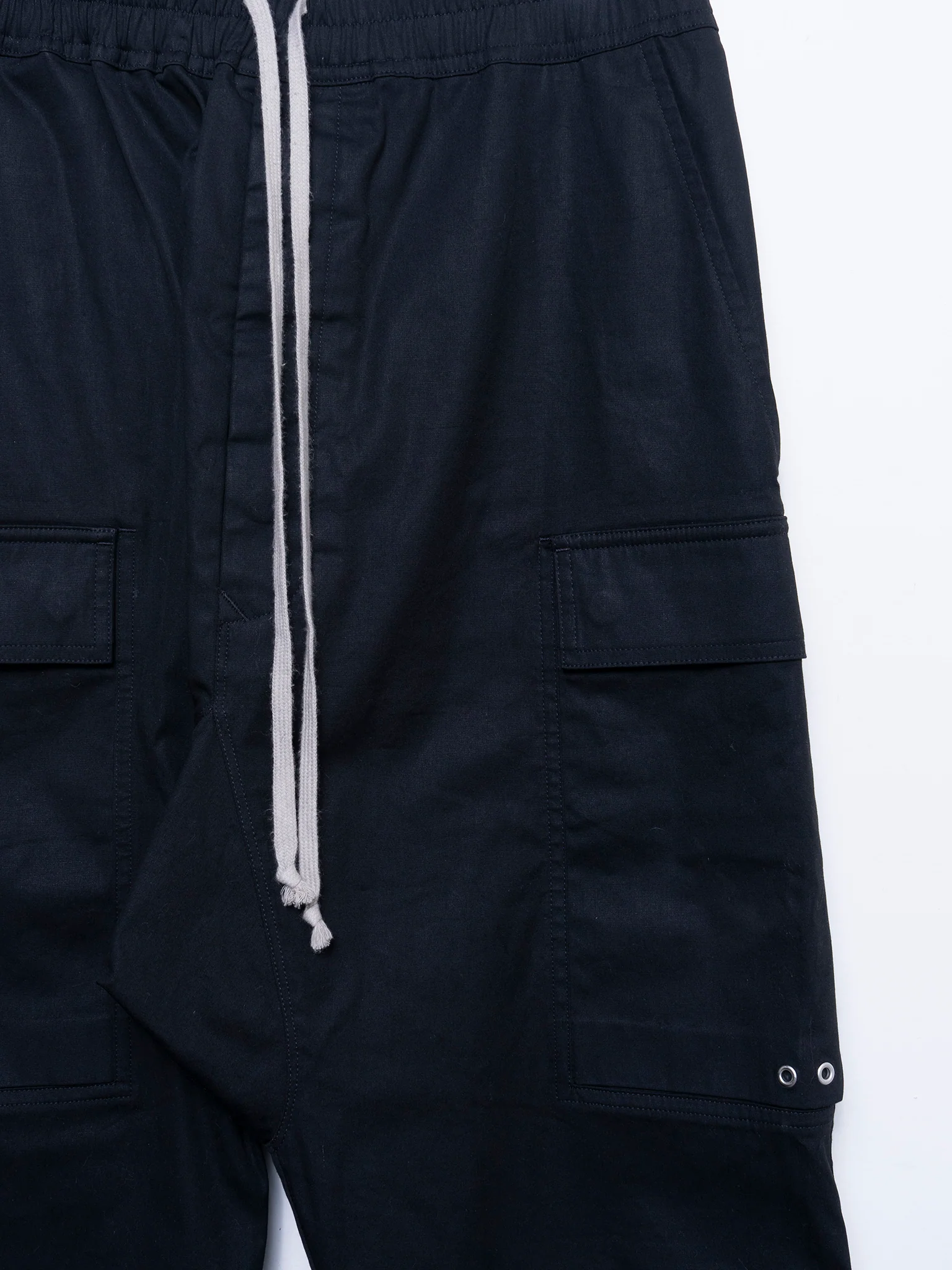 ‘Porterville’ Cropped Cargo Pants - Image 2