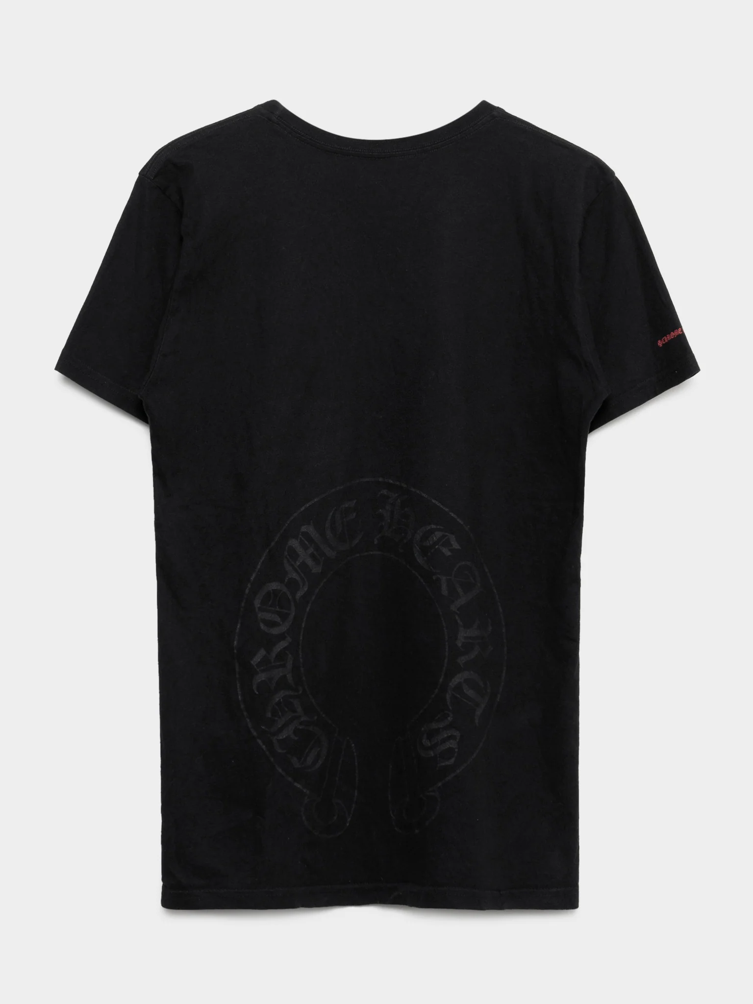 Red Scroll Label Pocket T-Shirt - Image 3