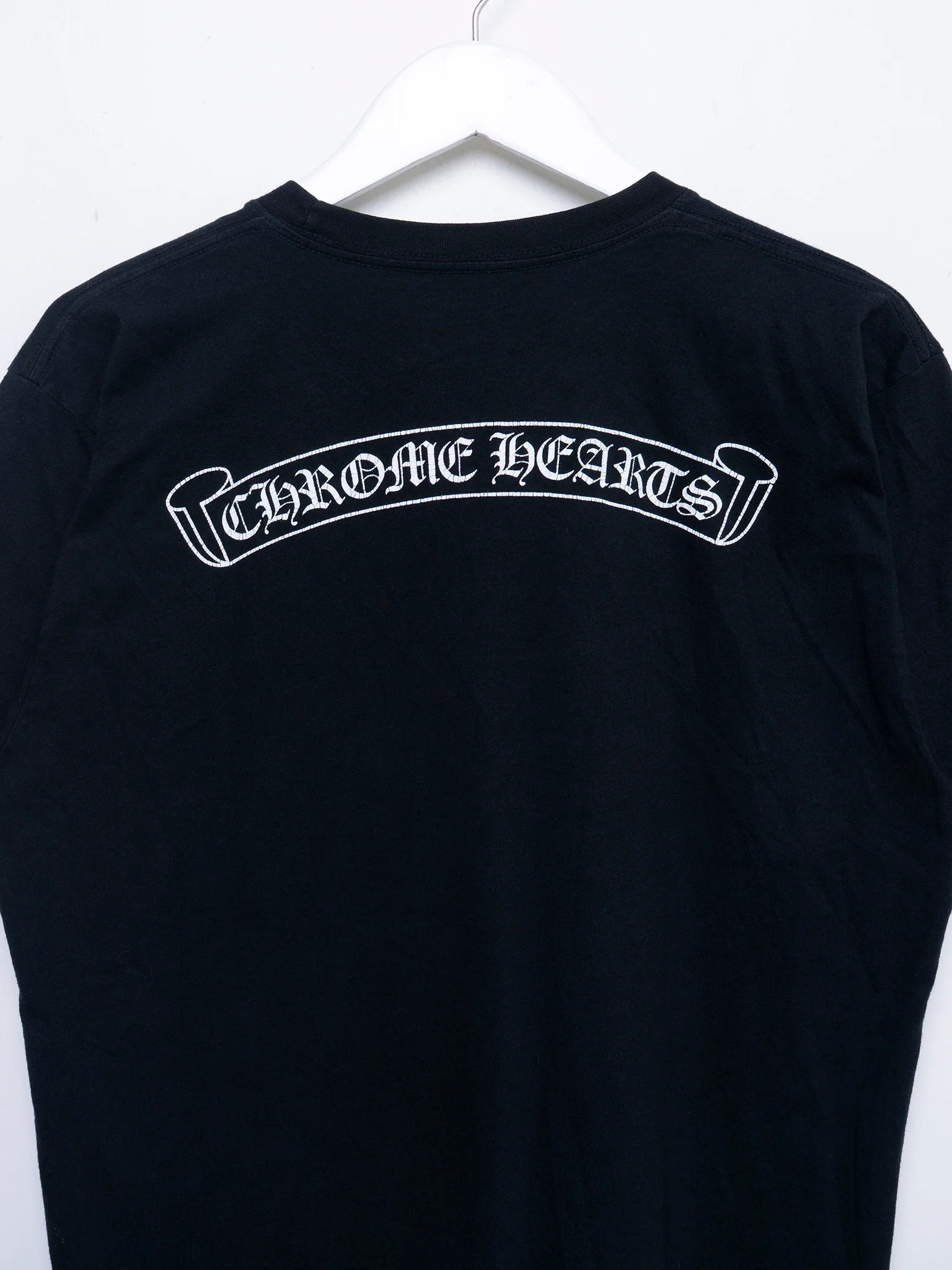 Scroll Pocket T-Shirt - Image 3