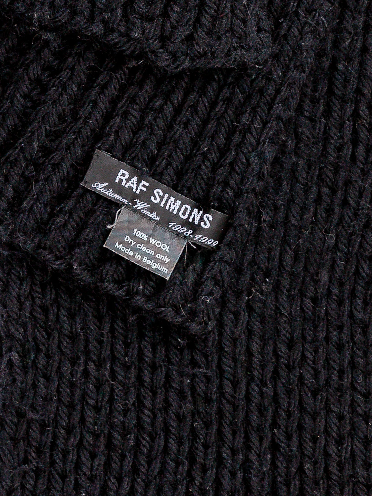 Thick Knit Scarf - Image 2