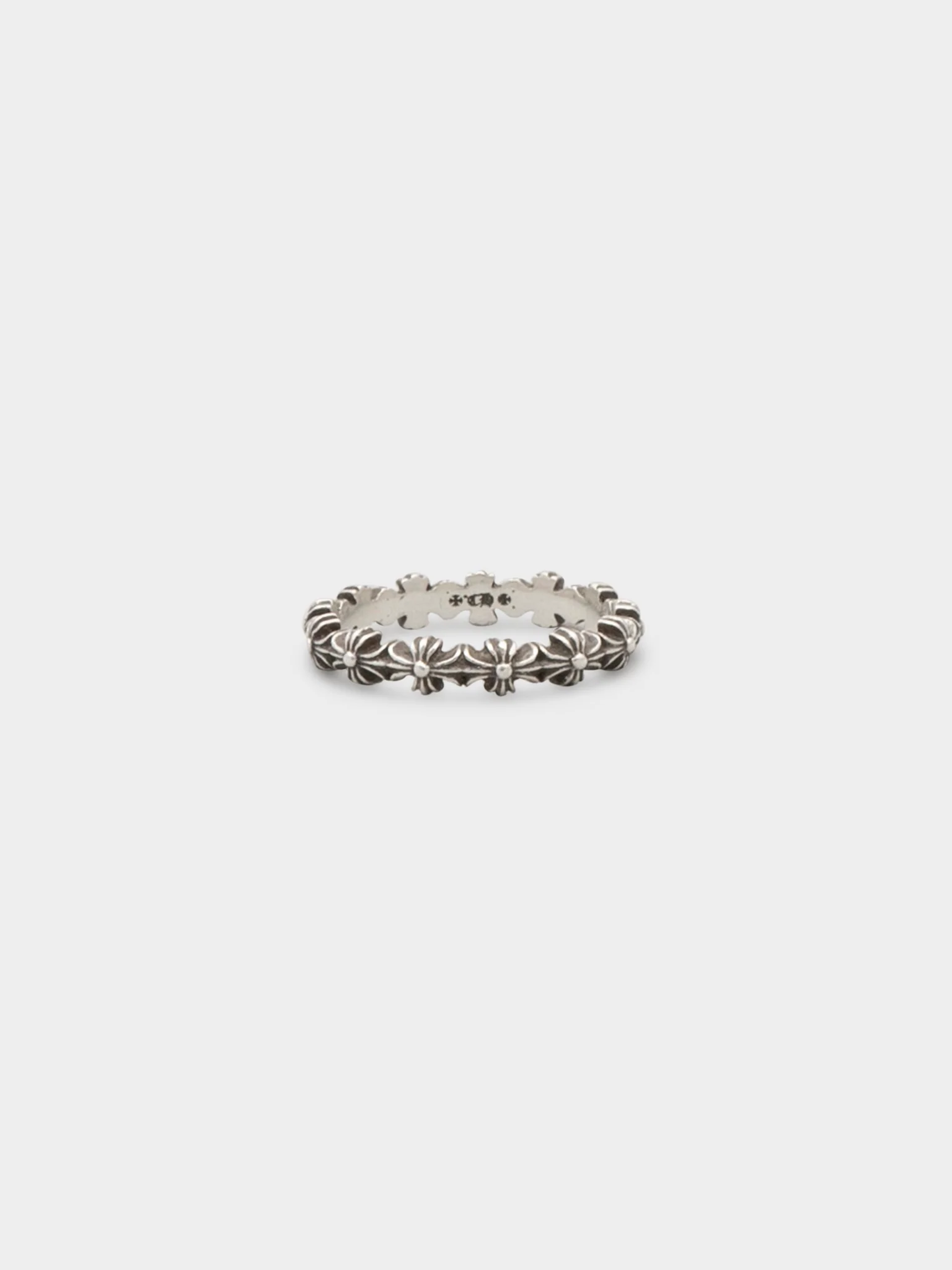 Tiny E Band Ring