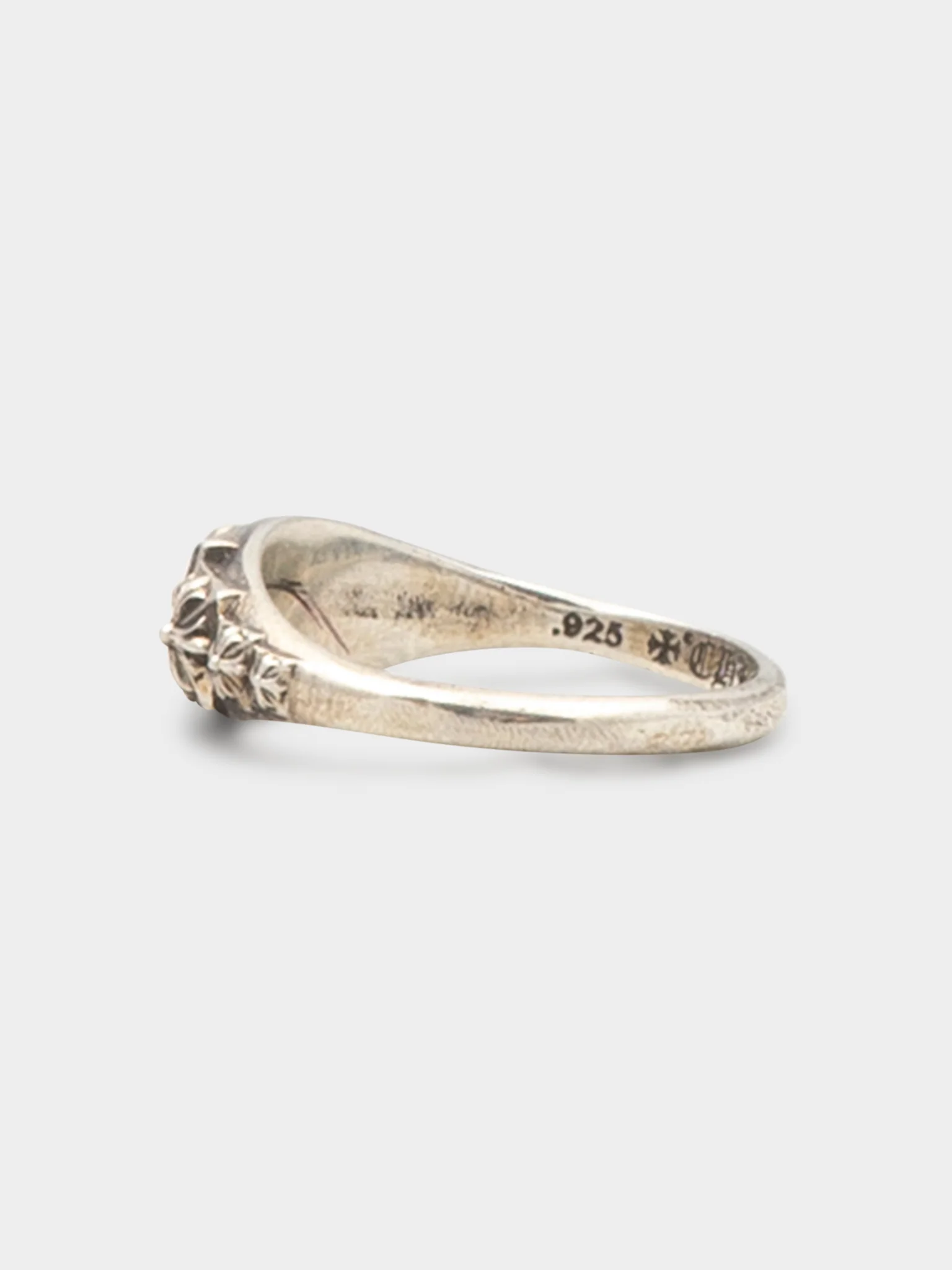 Triple Pyramid Plus Bubblegum Ring - Image 4